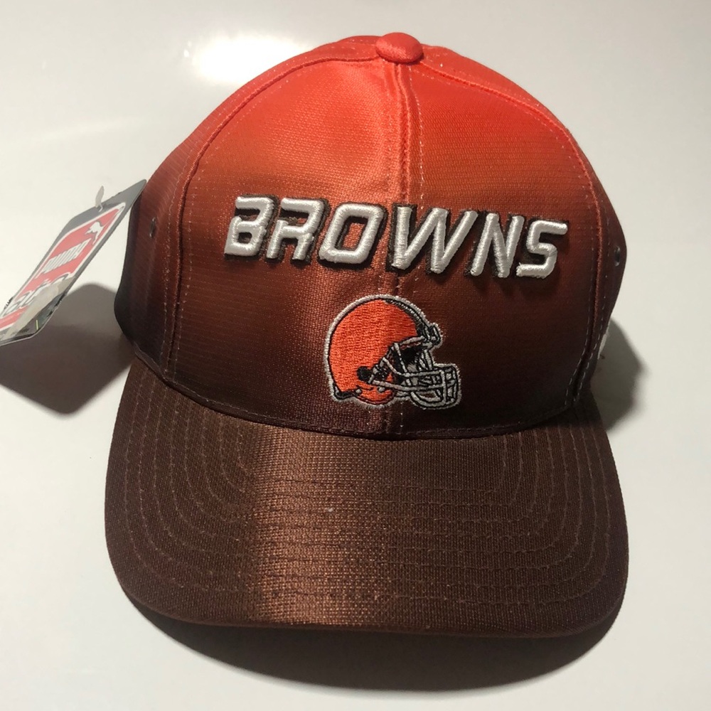 NWT Cleveland Browns hat